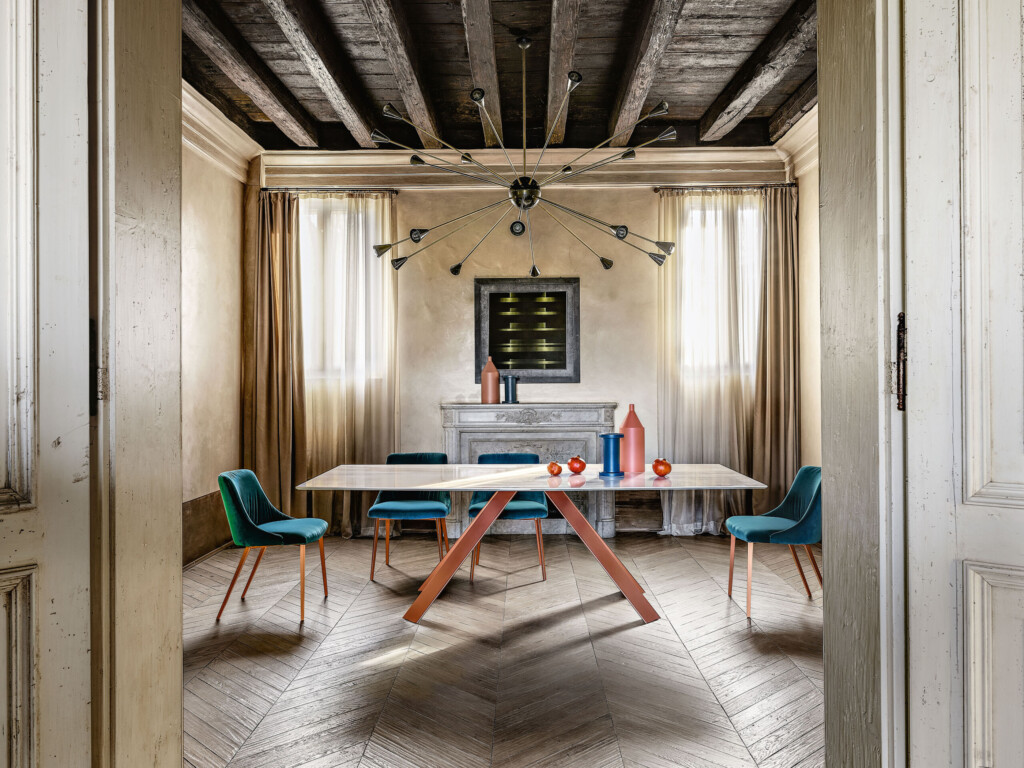 Ronda-Design_Table_Ki_01-1