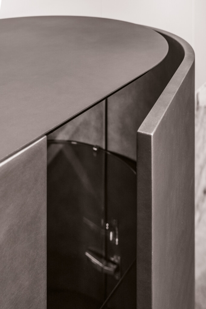 Ronda-Design_sideboard_Bikram_02