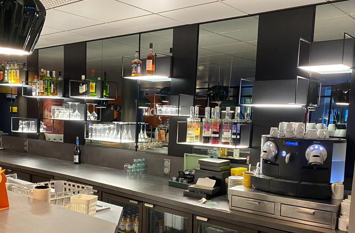arredamento per bar - foto4